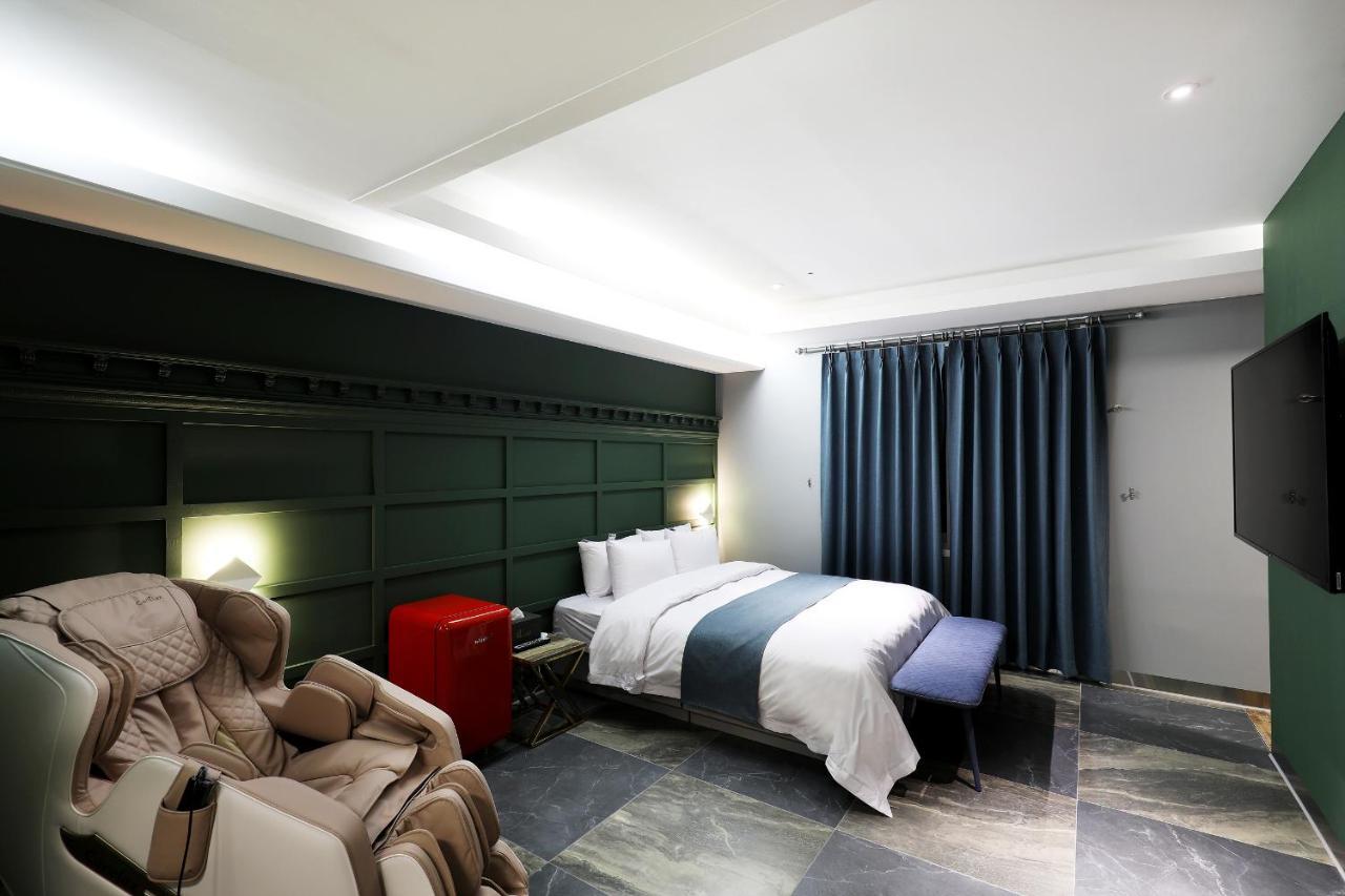 El Tower Hotel Gunsan Εξωτερικό φωτογραφία