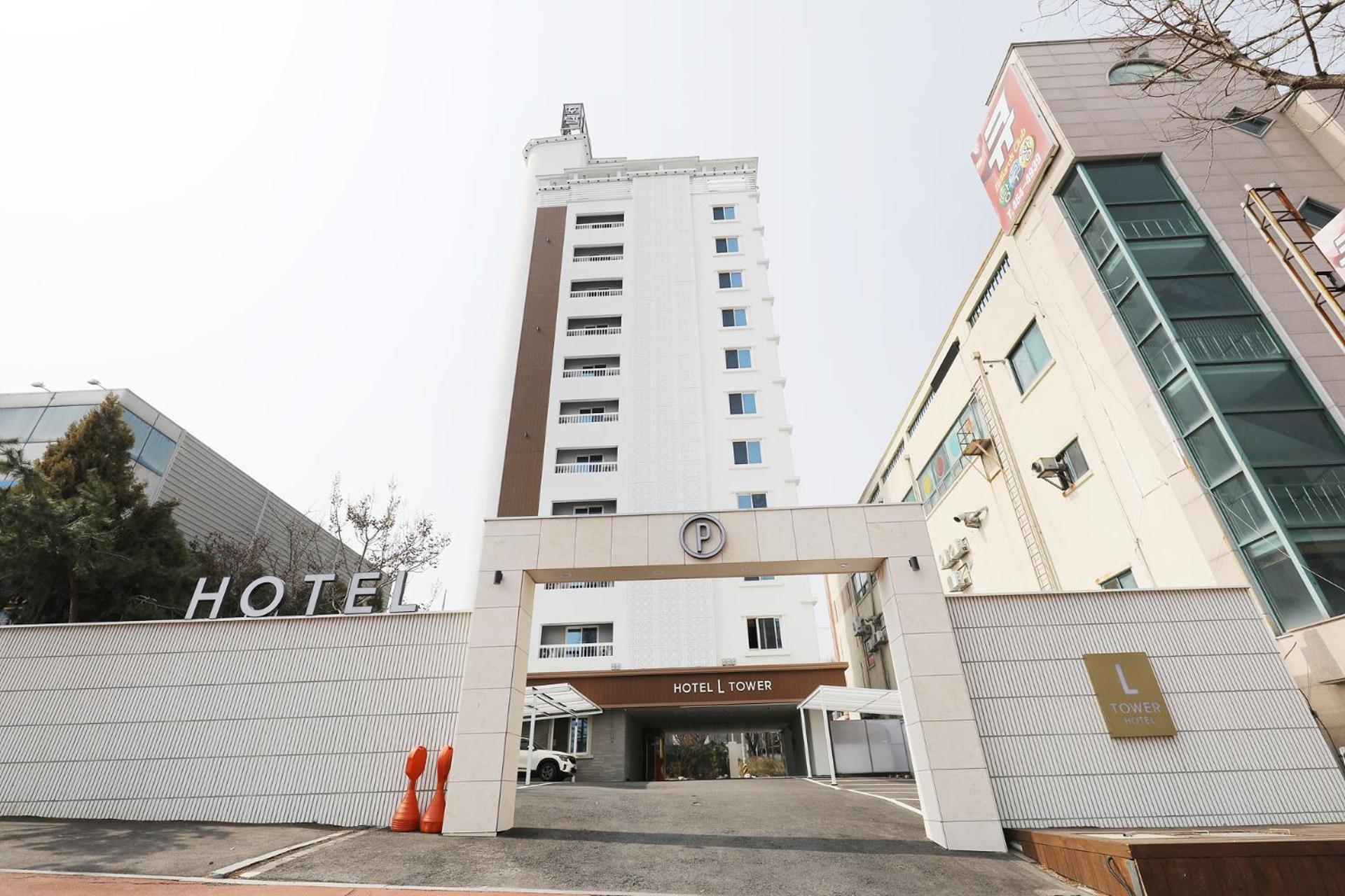 El Tower Hotel Gunsan Εξωτερικό φωτογραφία
